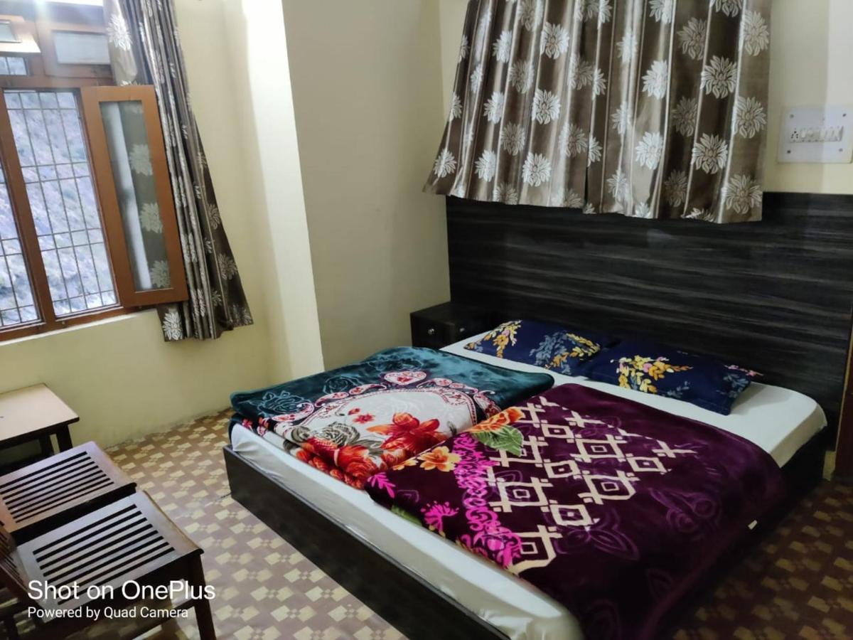 Hari Krishna Guest House Pandukeshwar Экстерьер фото